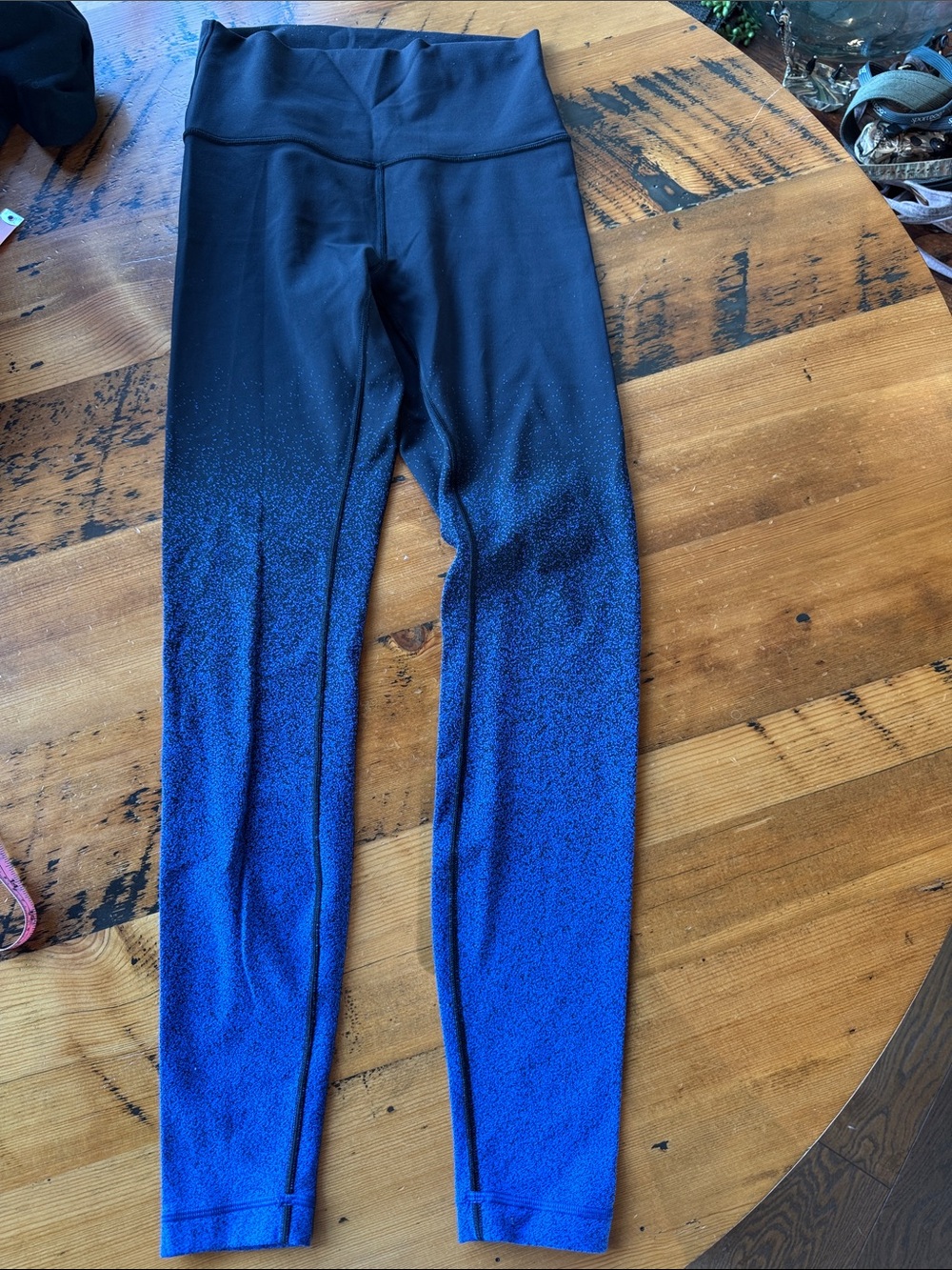 Lululemon wunder under  Ombre Blue Leggings - 6